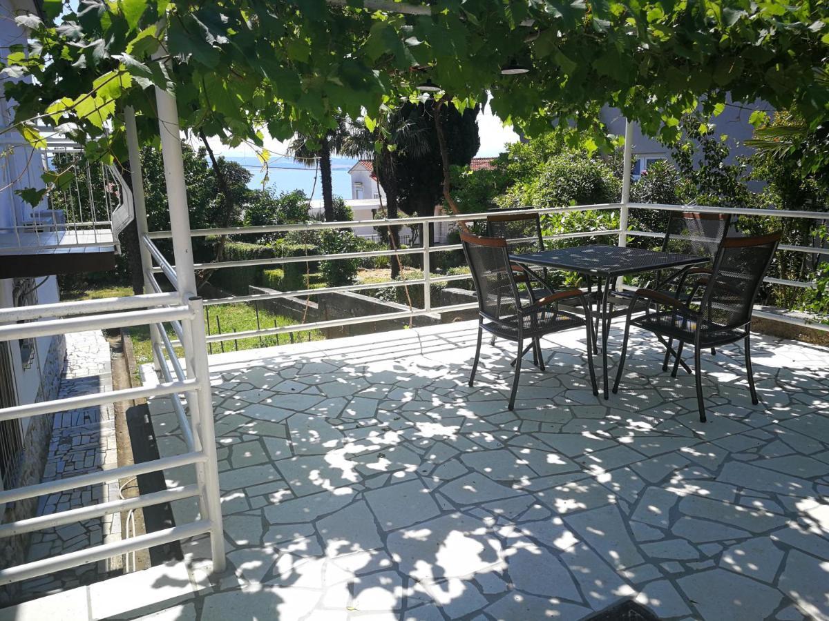 Apartment Maja Crikvenica Oda fotoğraf